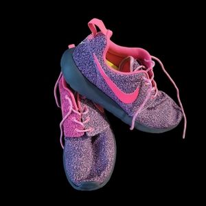 Women's 2016 Nike pink Running Shoes US 10